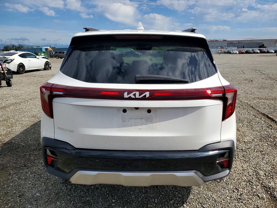 2024 Kia Seltos VIN KNDER2AAXR7649226 COPART salvage auction — FRONT END, Salvage Title, sold $7,200 on 2026-07-17 (photo 6)