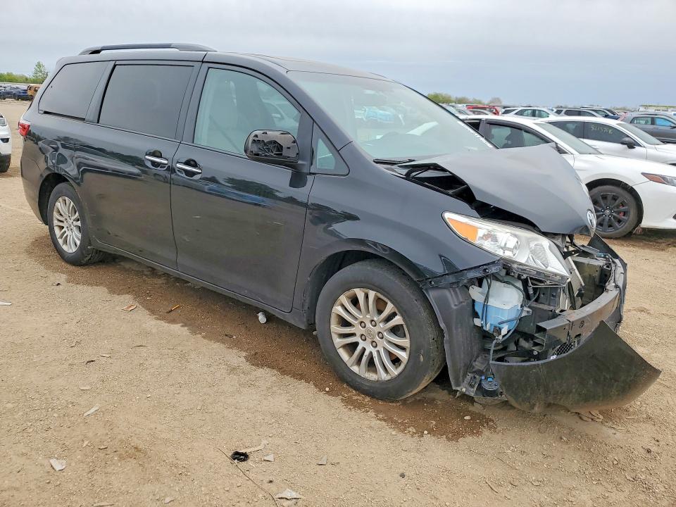 2015 Toyota Sienna VIN 5TDYK3DC2FS668679 COPART salvage auction — FRONT END, Il - Salvage Certificate, sold $2,300 on 2026-07-30 (photo 4)