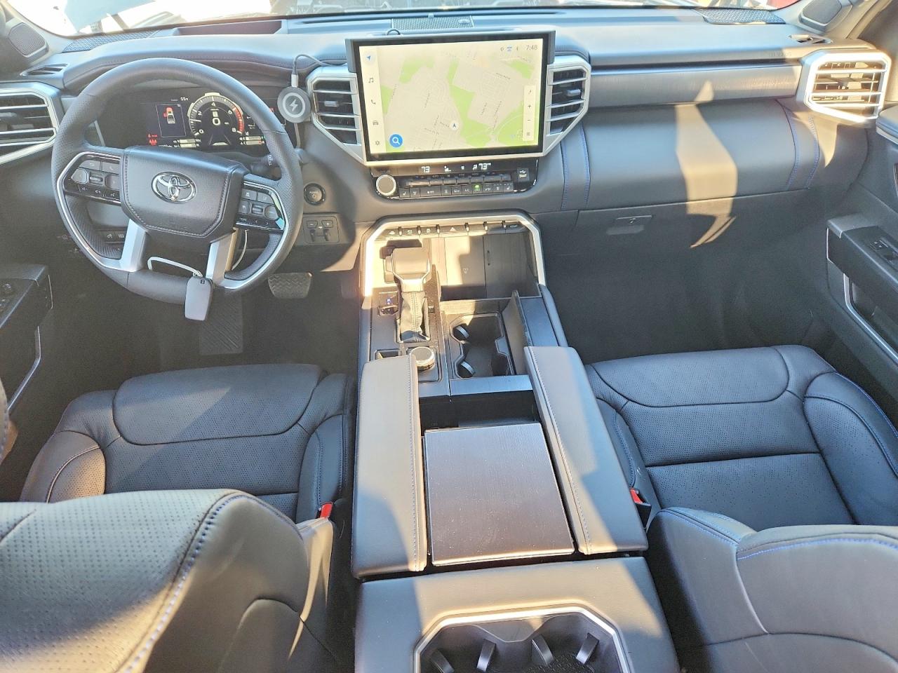 2025 Toyota Tundra VIN 5TFNC5DB8SX114134 COPART salvage auction — Hail, MO - SALVAGE CERTIFICATE OF TITLE, sold $44,750 on 2026-07-01 (photo 8)