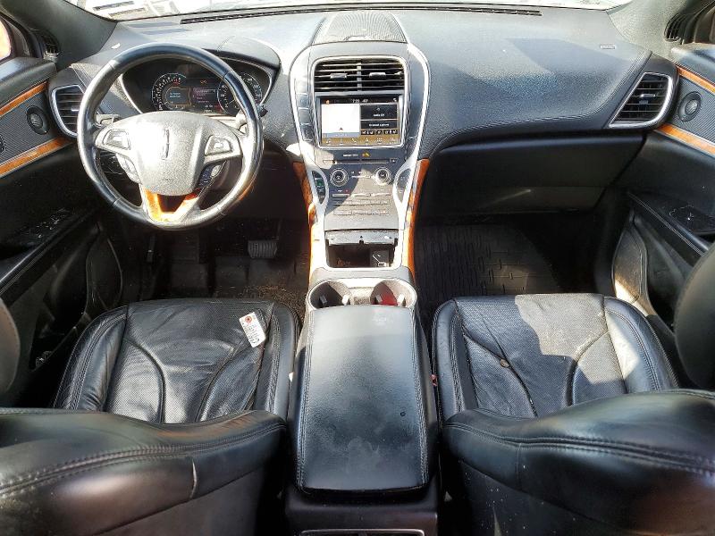 2017 Lincoln Mkx VIN 2LMPJ8LP1HBL29397 COPART salvage auction — FRONT END, Ma - Certificate Of Title, sold $2,900 on 2026-07-27 (photo 8)