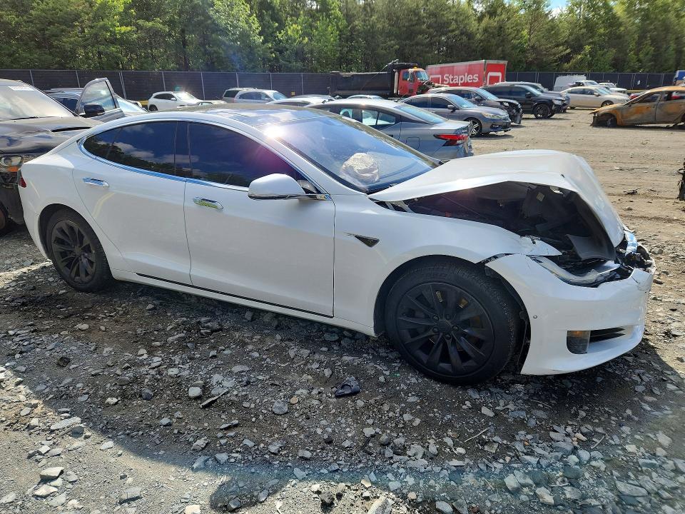 2016 Tesla Model s VIN 5YJSA1E11GF156024 COPART salvage auction — FRONT END, Md - Cert Of Salvage > 75% Damage, sold $2,250 on 2026-07-31 (photo 4)