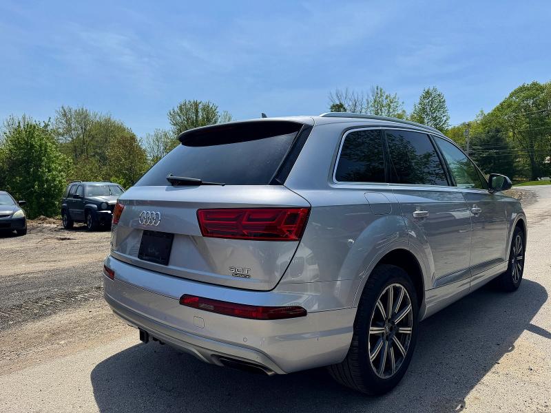2017 Audi Q7 VIN WA1LAAF78HD004851 COPART salvage auction — NORMAL WEAR, Mt - Certificate Of Title (P), sold $6,800 on 2026-07-28 (photo 4)