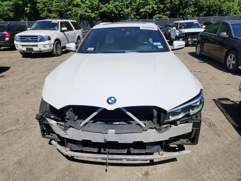 2019 BMW 3er VIN WBA5R1C50KFH02702 COPART salvage auction — FRONT END, Md - Cert Of Salvage > 75% Damage, sold $225 on 2026-07-21 (photo 5)