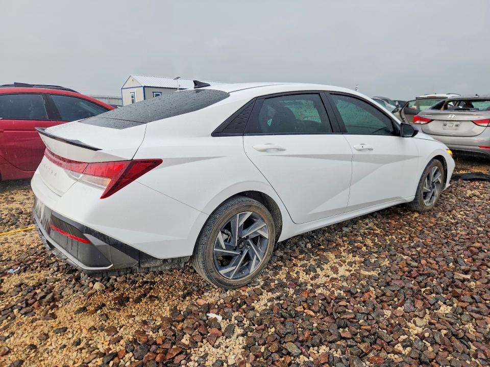 2025 Hyundai Elantra VIN KMHLM4DG7SU922868 COPART salvage auction — HAIL, Mo - Salvage Certificate Of Title, sold $100 on 2026-07-29 (photo 3)