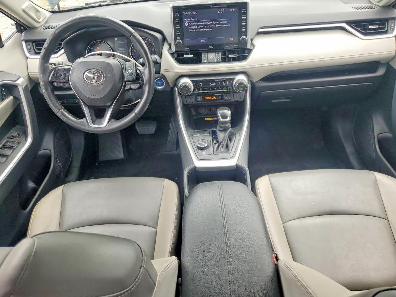 2022 Toyota Rav4 VIN JTMB6RFV8ND051955 COPART salvage auction — FRONT END, AR - CERT OF TITLE-SALVAGE, sold $13,900 on 2026-08-24 (photo 8)