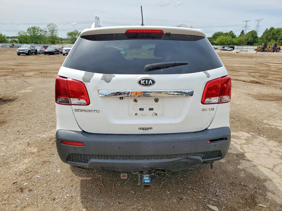 2013 Kia Sorento VIN 5XYKU4A25DG341768 COPART salvage auction — FRONT END, Il - Salvage Certificate, sold $450 on 2026-07-21 (photo 6)