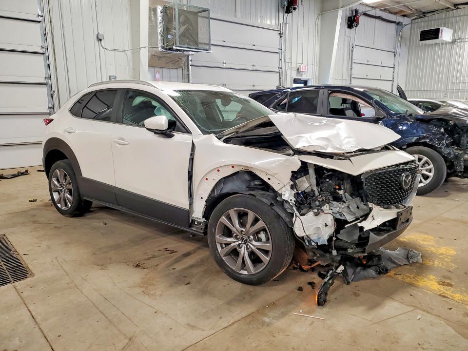 2022 Mazda Cx-30 VIN 3MVDMBBL1NM423634 COPART salvage auction — FRONT END, Mn - Cert Of Title-Salvage, sold $3,200 on 2026-07-02 (photo 4)