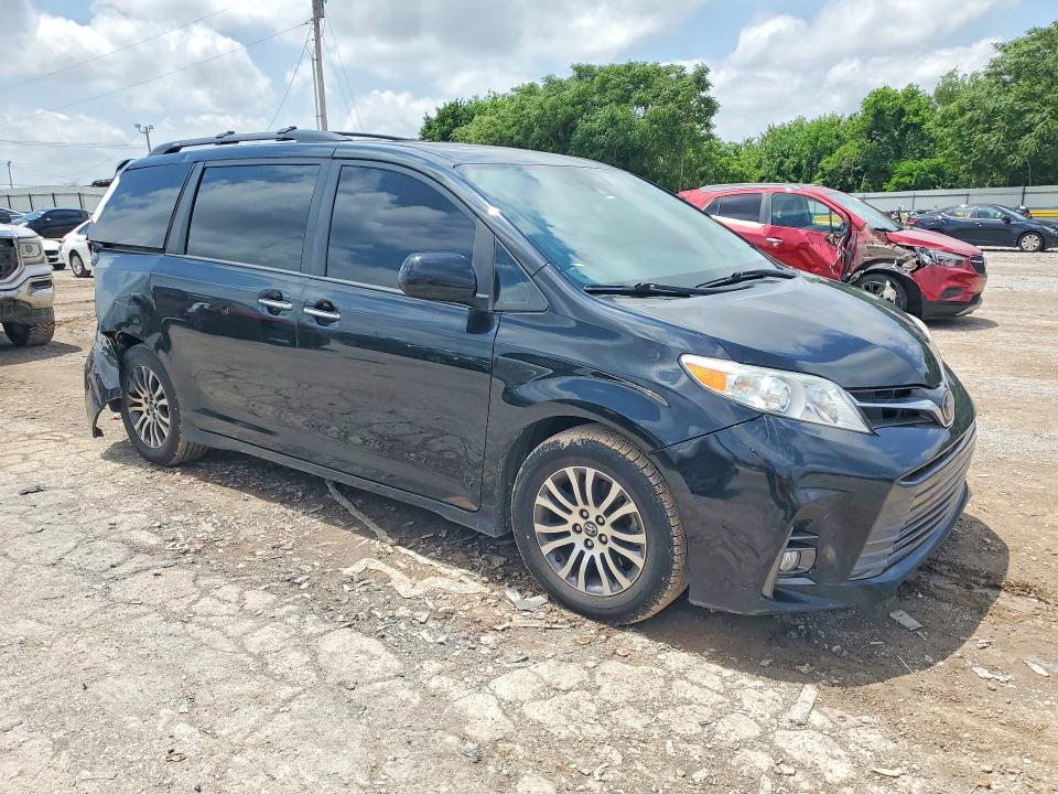 2018 Toyota Sienna VIN 5TDYZ3DC8JS921413 COPART salvage auction — REAR END, Ok - Cert Of Title-Salvage, sold $275 on 2026-07-21 (photo 4)