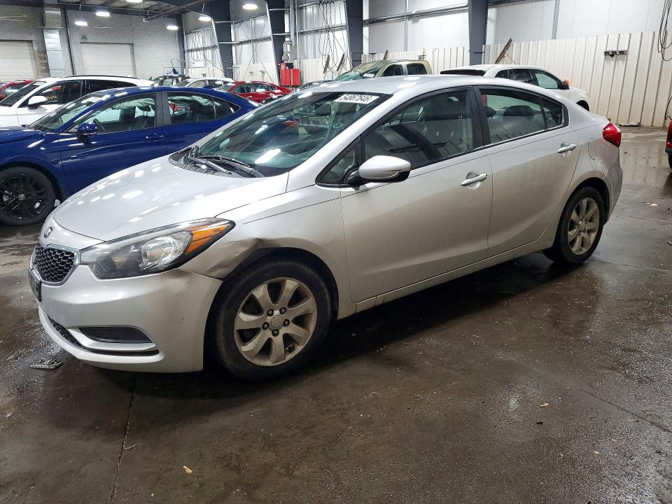 2014 Kia VIN KNAFK4A67E5149818 COPART salvage auction — FRONT END, Mn - Cert Of Title-Prior Salvage, sold $525 on 2026-07-07 (photo 1)