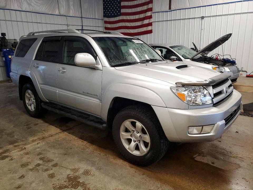 2004 Toyota 4runner VIN JTEBU14RX40039837 COPART salvage auction — MINOR DENT/SCRATCHES, PA - CERT OF TITLE, sold $2,700 on 2026-07-16 (photo 4)