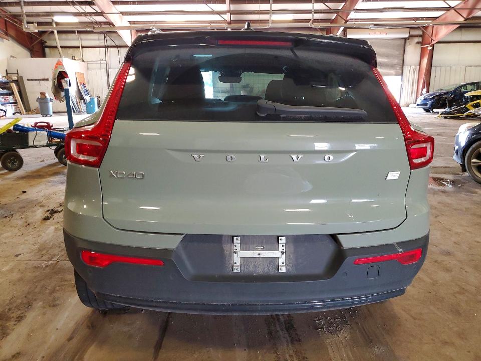 2024 Volvo Xc40 VIN YV4ER3XM5R2248085 COPART salvage auction — FRONT END, Mi - Scrap Certificate Of Title, sold $12,100 on 2026-08-07 (photo 6)