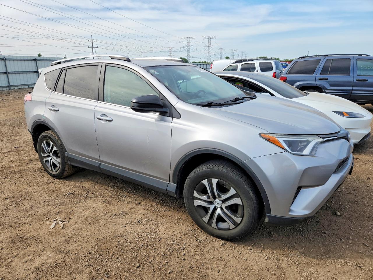 2016 Toyota RAV4 VIN 2T3BFREV8GW447228 COPART salvage auction — Rear End, IL - SALVAGE CERTIFICATE, sold $4,600 on 2026-06-30 (photo 4)