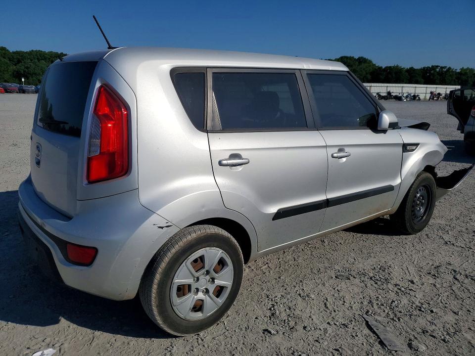 2013 Kia Soul VIN KNDJT2A56D7768449 COPART salvage auction — FRONT END, Nc - Salvage Certificate Of Title, sold $525 on 2026-07-22 (photo 3)