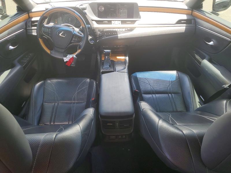 2019 Lexus ES VIN JTHB21B17K2002574 COPART salvage auction — SIDE, Hi - Certificate Of Salvage, sold $2,400 on 2026-07-20 (photo 8)