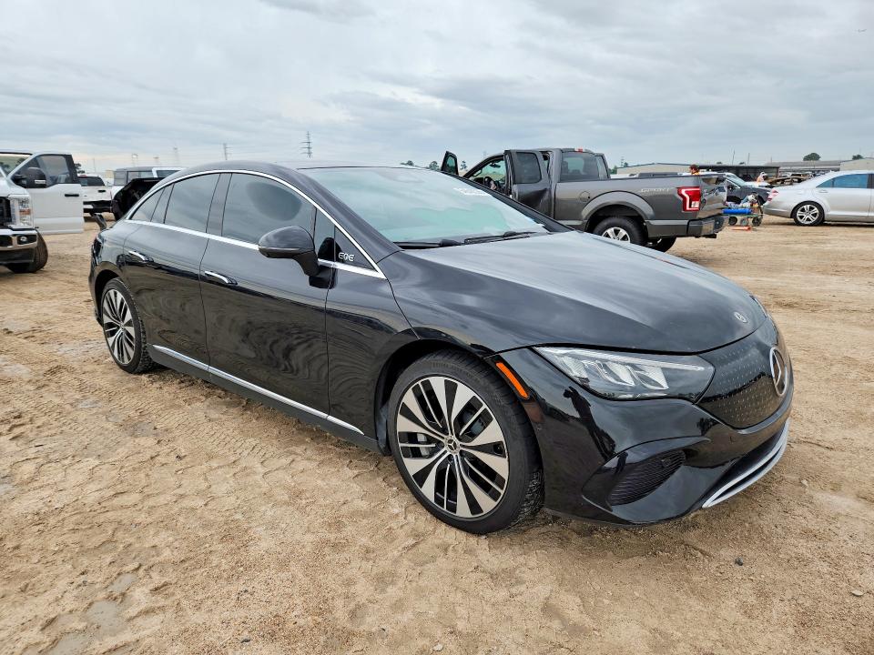 2024 Mercedes-benz VIN W1KEG2BB5RF057676 COPART salvage auction — REAR END, Tx - Salvage Vehicle Title, sold $19,000 on 2026-07-28 (photo 4)