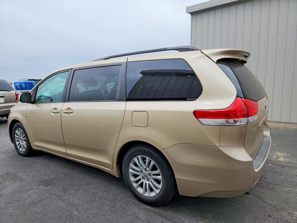2011 Toyota Sienna VIN 5TDYK3DC5BS131086 COPART salvage auction — FRONT END, CA - SALVAGE CERTIFICATE, sold $2,250 on 2026-07-13 (photo 2)