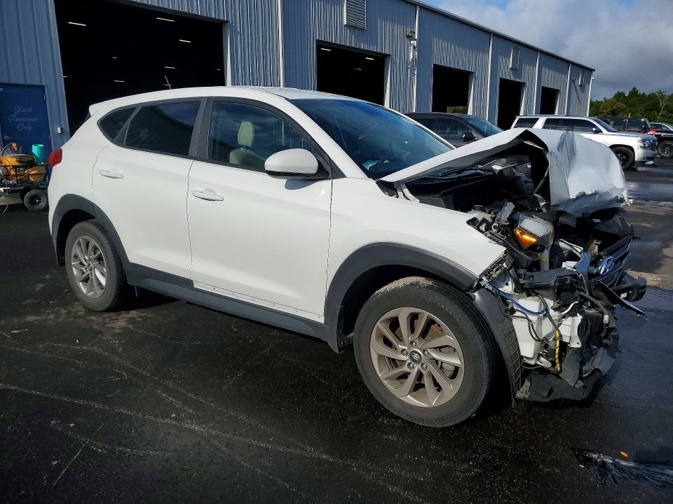 2017 Hyundai Tucson VIN KM8J23A45HU470042 COPART salvage auction — FRONT END, FL - CERT OF TITLE SLVG REBUILDABLE, sold $1,750 on 2026-07-27 (photo 4)