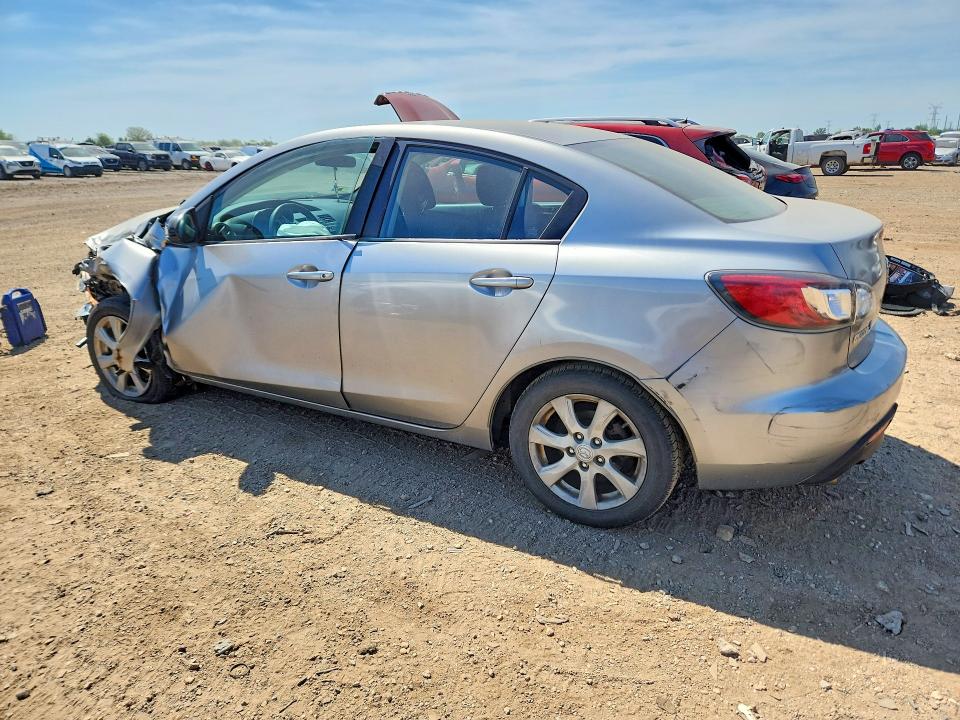 2011 Mazda 3 VIN JM1BL1VG5B1437906 COPART salvage auction — FRONT END, Il - Salvage Certificate, sold $250 on 2026-07-02 (photo 2)