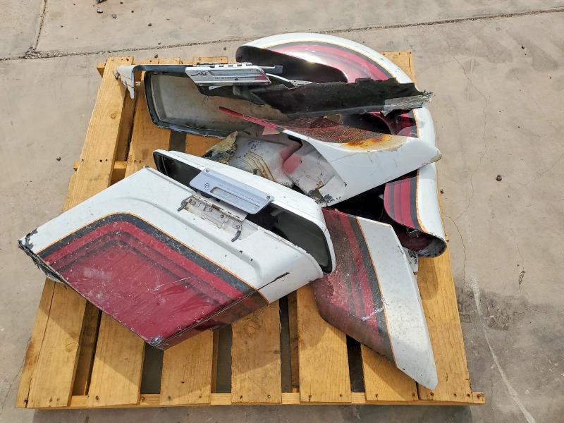 2005 Harley-davidson Flhrsi VIN 1HD1FYW185Y705010 COPART salvage auction — ALL OVER, Id - Salvage Certificate Of Title, sold $950 on 2026-07-02 (photo 8)