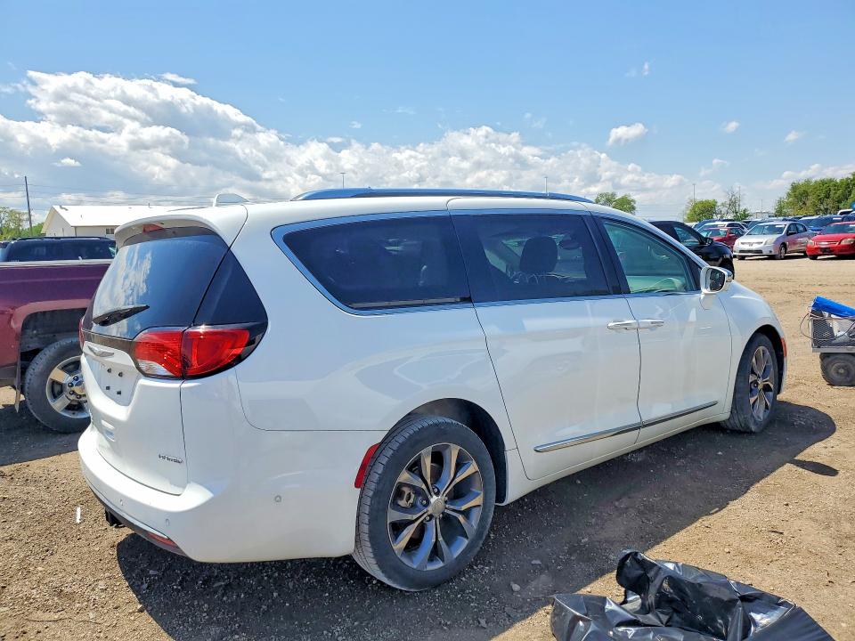 2017 Chrysler VIN 2C4RC1GG7HR735454 COPART salvage auction — HAIL, Ia - Cert Of Title-Salvage Title, sold $5,900 on 2026-07-24 (photo 3)