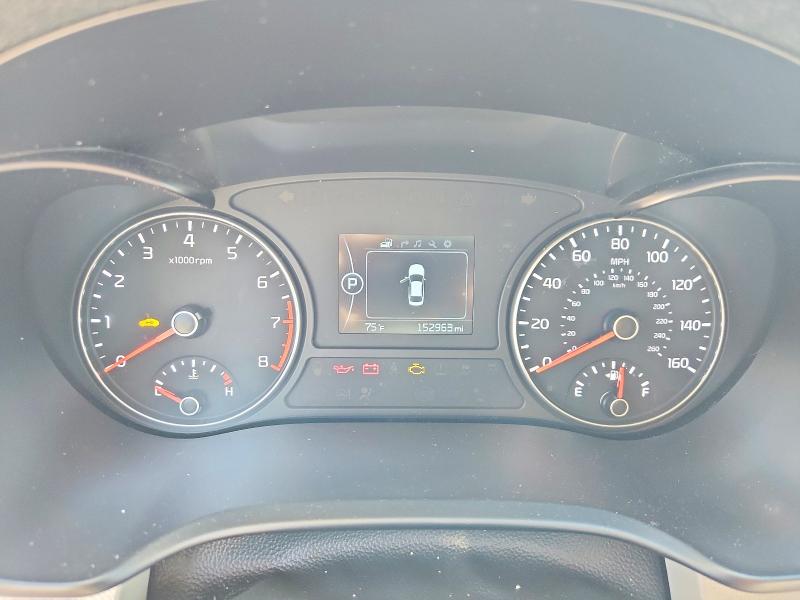 2016 Kia Optima VIN 5XXGU4L34GG063272 COPART salvage auction — ENGINE BURN, Il - Salvage Certificate, sold $900 on 2026-07-20 (photo 9)
