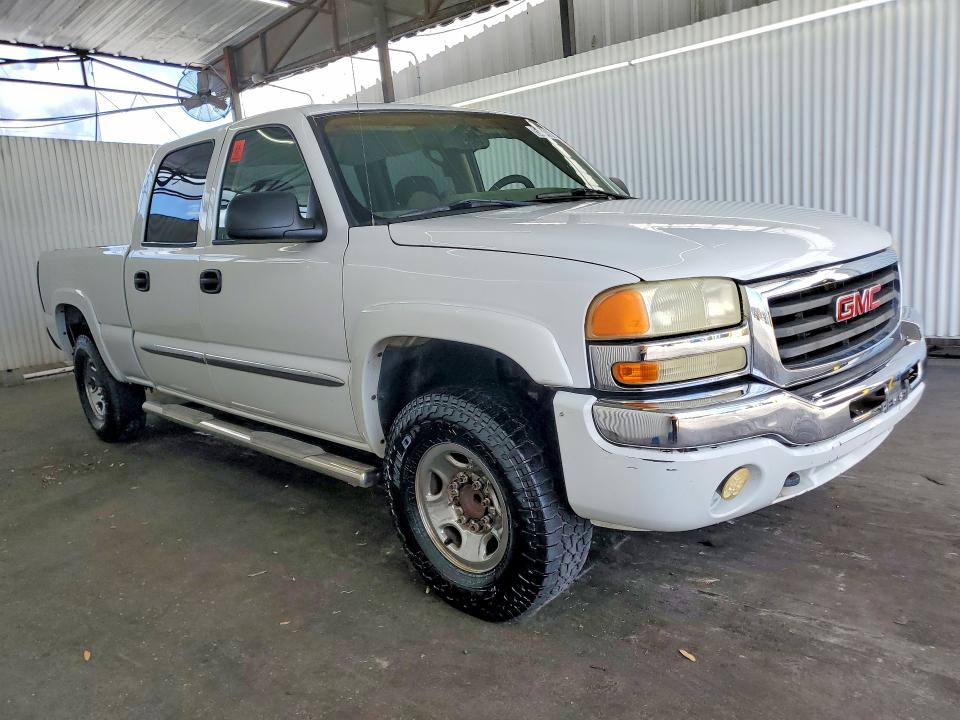 2003 Gmc SIERRA VIN 1GTGC13U73F124651 COPART salvage auction — MECHANICAL, FL - CERTIFICATE OF TITLE, sold $375 on 2026-07-09 (photo 4)