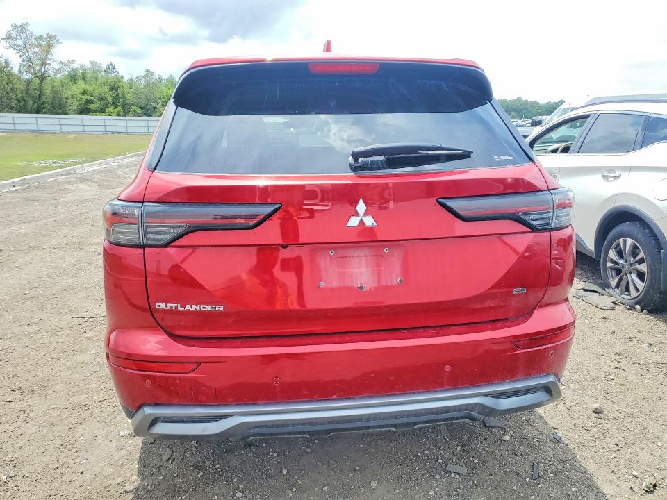 2025 Mitsubishi Outlander VIN JA4J4VA81SZ032748 COPART salvage auction — MECHANICAL, MI - CERTIFICATE OF TITLE, sold $10,000 on 2026-07-27 (photo 6)