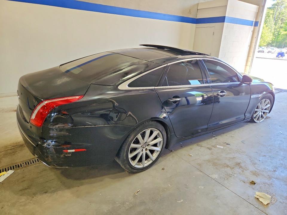 2011 Jaguar Xj VIN SAJWA1CBXBLV08442 COPART salvage auction — FRONT END, VA - CERTIFICATE OF TITLE, sold $625 on 2026-07-02 (photo 3)