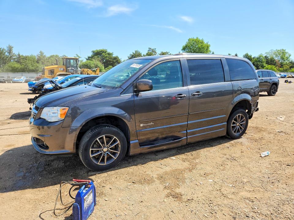 2017 Dodge Caravan VIN 2C4RDGCG1HR651104 COPART salvage auction — REAR END, Il - Salvage Certificate, sold $7,100 on 2026-07-28 (photo 1)