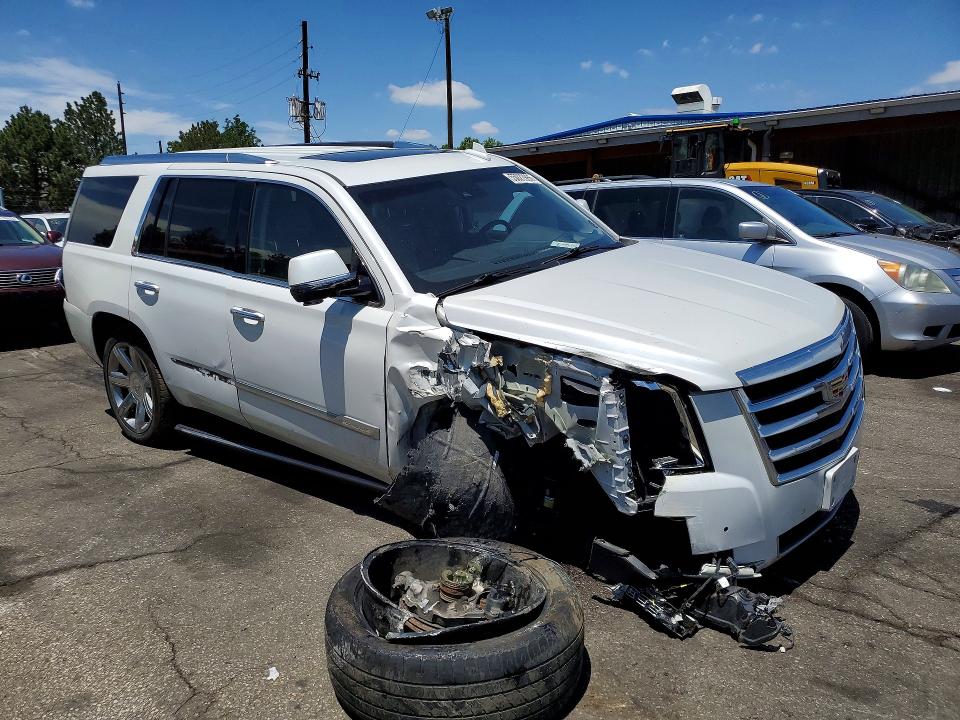 2020 Cadillac Escalade VIN 1GYS4CKJXLR142001 COPART salvage auction — FRONT END, Id - Salvage Certificate Of Title, sold $13,600 on 2026-08-18 (photo 4)