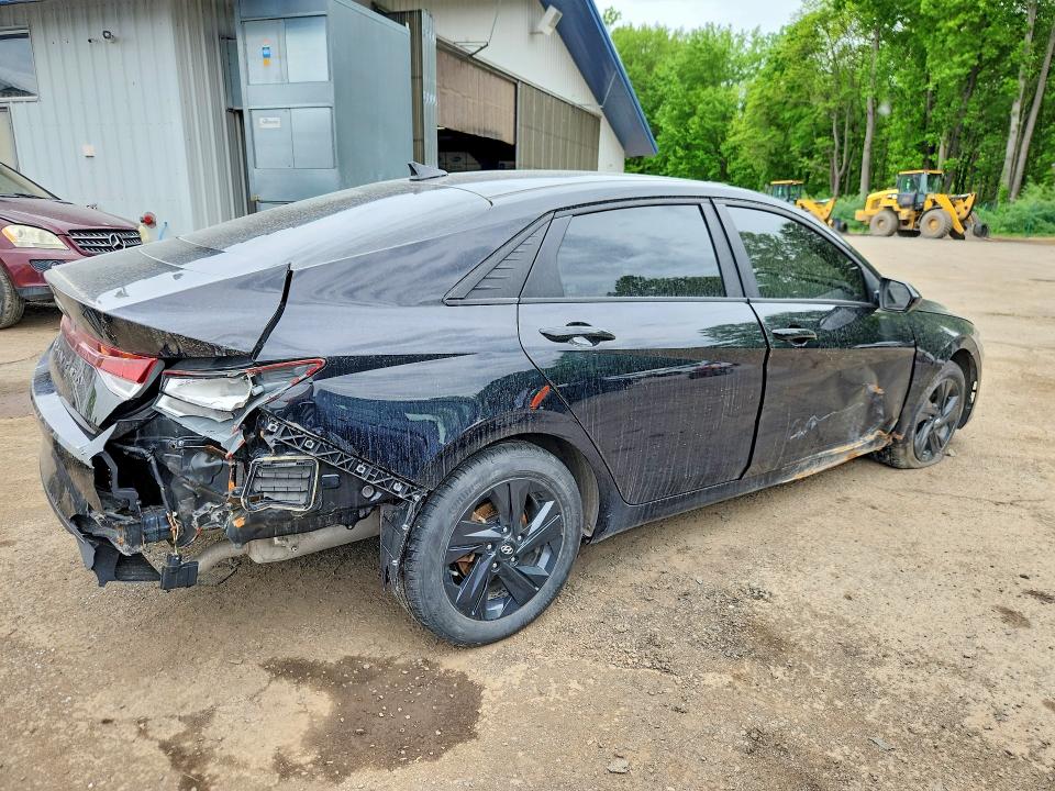 2022 Hyundai Elantra VIN KMHLS4AG6NU317903 COPART salvage auction — REAR END, Vt - Cert Of Title-Salvage Vehicle, sold $6,500 on 2026-07-30 (photo 3)