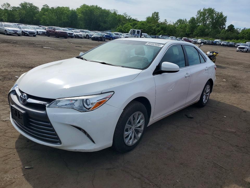 2015 Toyota Camry VIN 4T4BF1FK2FR463654 COPART salvage auction — SIDE, Ct - Cert Of Title-Salvage, sold $3,650 on 2026-07-02 (photo 1)