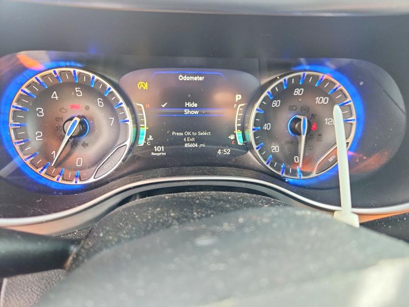 2018 Chrysler Pacifica VIN 2C4RC1EG6JR257844 COPART salvage auction — HAIL, Tx - Certificate Of Title, sold $7,700 on 2026-07-31 (photo 9)