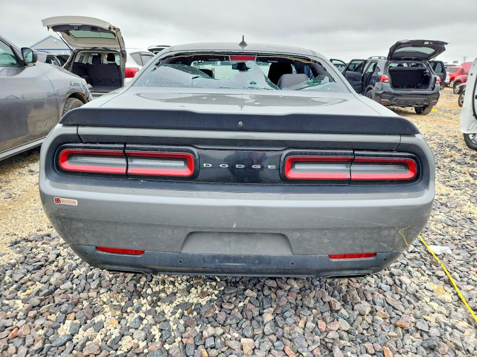 2017 Dodge Challenger VIN 2C3CDZBT5HH558757 COPART salvage auction — HAIL, Mo - Salvage Certificate Of Title, sold $8,200 on 2026-07-27 (photo 6)