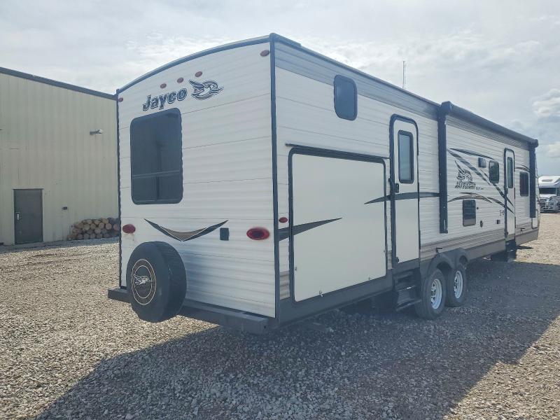 2018 Jaco jay flight VIN 1UJBJ0BT9J17T0286 COPART salvage auction — HAIL, IA - CERTIFICATE OF TITLE, sold $8,500 on 2026-07-07 (photo 4)