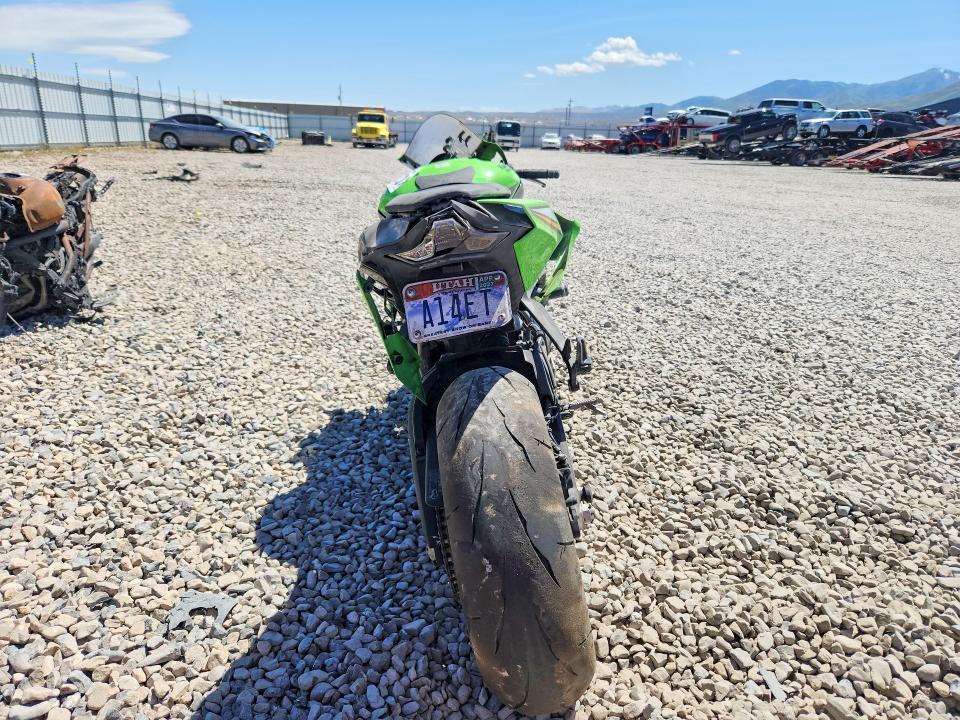 2025 Kawasaki Zx VIN JKBZXVL12SA018667 COPART salvage auction — FRONT END, Ut - Salvage Certificate, sold $4,000 on 2026-07-02 (photo 4)