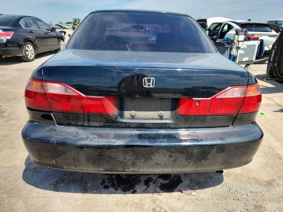 2000 Honda Accord VIN JHMCG5645YC035884 COPART salvage auction — FRONT END, Tx - Bonded Title - Salvage, sold $275 on 2026-07-02 (photo 6)
