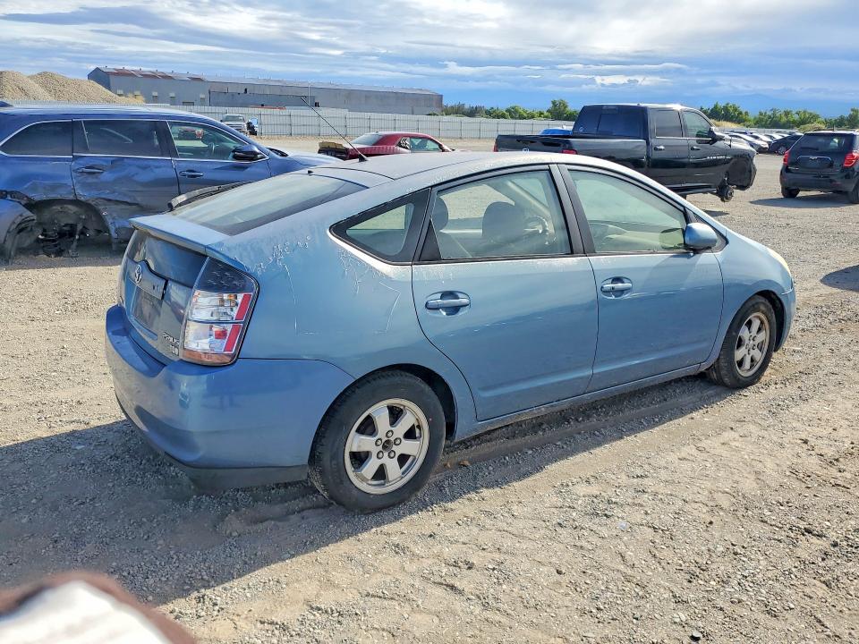 2005 Toyota Prius VIN JTDKB20U553050979 COPART salvage auction — MECHANICAL, Ca - Dis/Dlr/Exp App For Dup Clean, sold $250 on 2026-07-17 (photo 3)