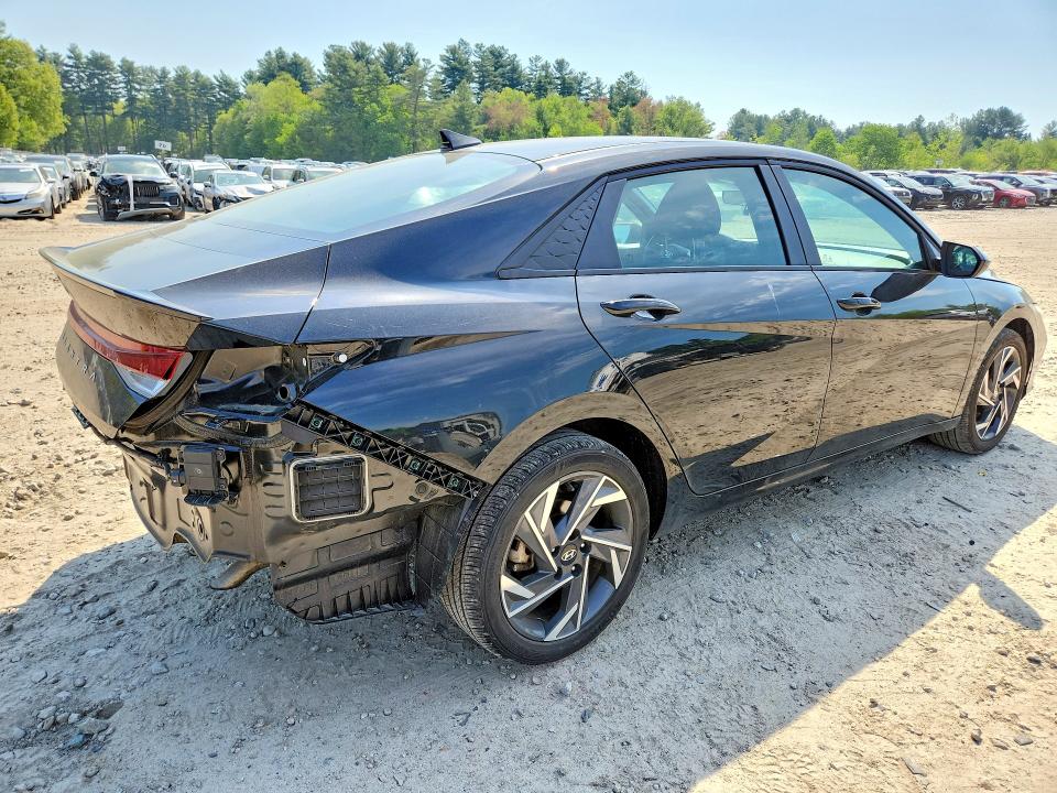 2025 Hyundai Elantra VIN KMHLM4DG6SU054314 COPART salvage auction — REAR END, Salvage Title, sold $6,500 on 2026-07-20 (photo 3)