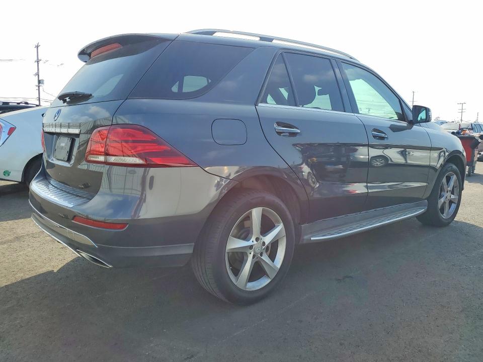 2016 Mercedes-benz Gle VIN 4JGDA5JB6GA684807 COPART salvage auction — MINOR DENT/SCRATCHES, Ca - Certificate Of Title (P), sold $8,400 on 2026-07-29 (photo 3)