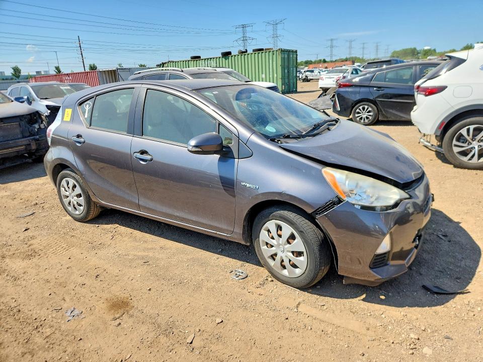 2013 Toyota Prius VIN JTDKDTB36D1050973 COPART salvage auction — FRONT END, Il - Salvage Certificate, sold $800 on 2026-07-07 (photo 4)