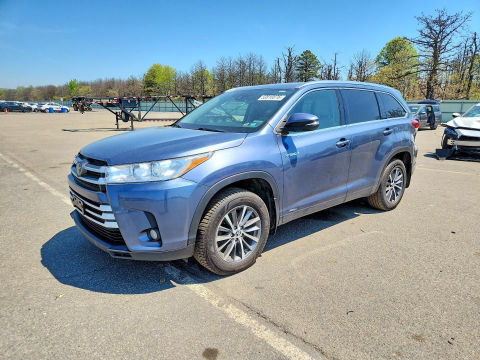 2017 Toyota Highlander VIN 5TDJGRFH0HS032148 COPART salvage auction — UNDERCARRIAGE, Pa - Certificate Of Salvage, sold $5,700 on 2026-07-06 (photo 1)