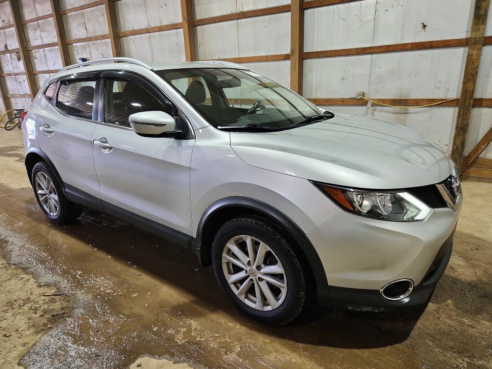 2017 Nissan VIN JN1BJ1CR6HW126963 COPART salvage auction — HAIL, Oh - Cert Of Title-Salvage, sold $2,650 on 2026-07-09 (photo 4)