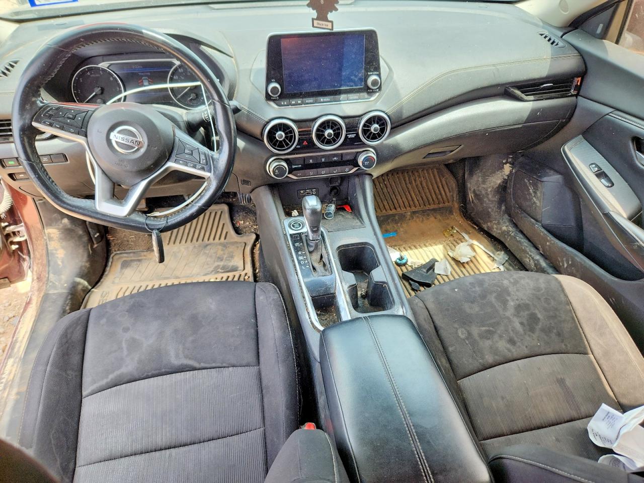 2022 Nissan Sentra VIN 3N1AB8CVXNY233078 COPART salvage auction — Side, TX - SALVAGE VEHICLE TITLE, sold $3,000 on 2026-07-09 (photo 8)