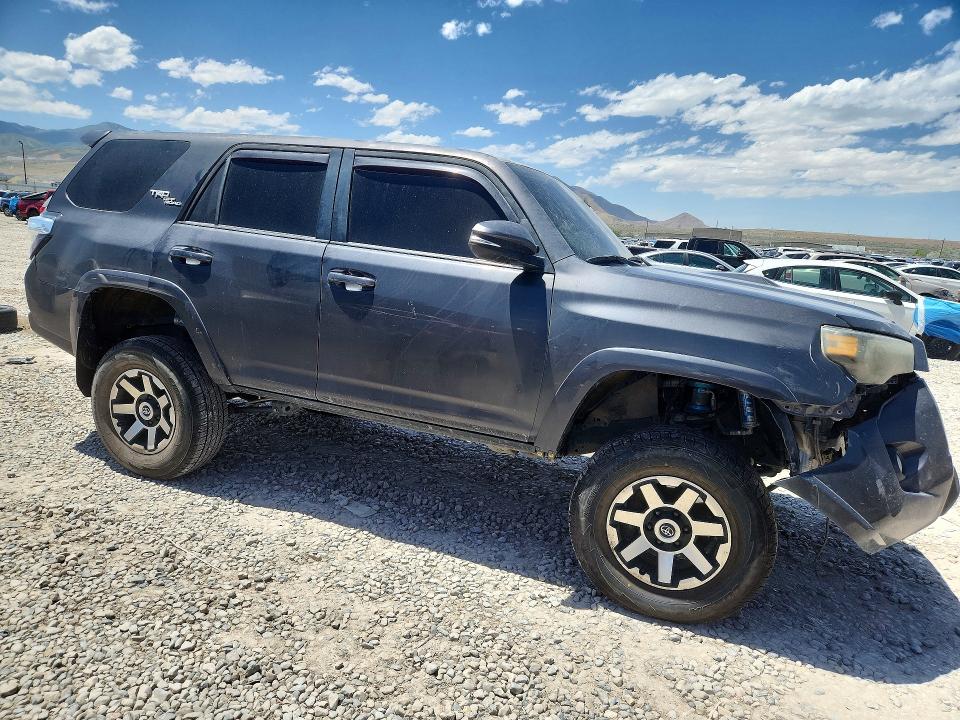 2021 Toyota 4runner VIN JTERU5JRXM5870686 COPART salvage auction — FRONT END, Ut - Salvage Certificate, sold $12,500 on 2026-07-28 (photo 4)