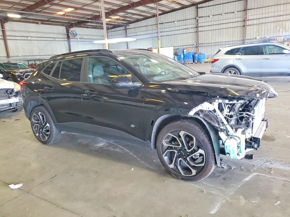 2025 Chevrolet Trax VIN KL77LJEP6SC198227 COPART salvage auction — FRONT END, FL, sold $5,500 on 2026-07-27 (photo 4)