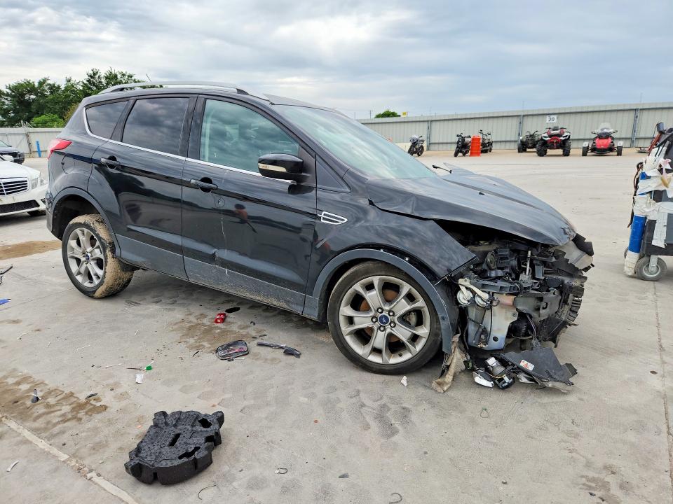 2015 Ford Escape VIN 1FMCU0JX0FUA07038 COPART salvage auction — FRONT END, Tx - Salvage Vehicle Title, sold $500 on 2026-07-09 (photo 4)
