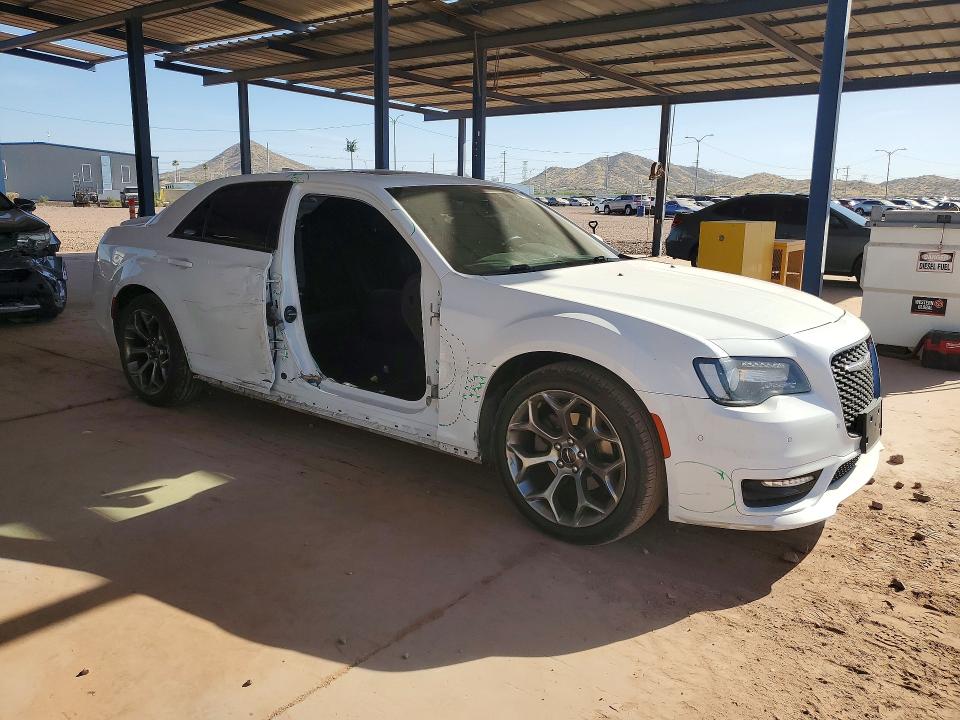 2018 Chrysler 300 VIN 2C3CCABG7JH141041 COPART salvage auction — SIDE, Az - Cert Of Title - Salvage, sold $7,600 on 2026-08-13 (photo 4)