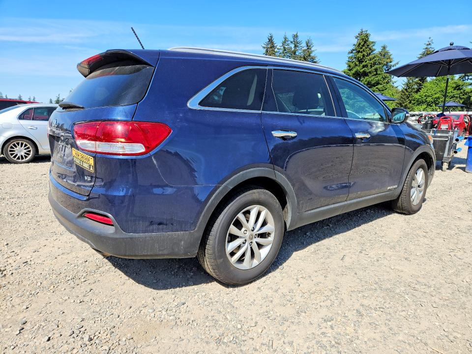 2017 Kia Sorento VIN 5XYPGDA58HG335363 COPART salvage auction — NORMAL WEAR, Wa - Vehicle Cert Of Ownership-Titl, sold $1,850 on 2026-07-02 (photo 3)