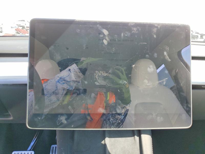 2024 Tesla Model y VIN 7SAYGDEF1RA285597 COPART salvage auction — FRONT END, Nv - Salvage Title, sold $150 on 2026-07-30 (photo 9)